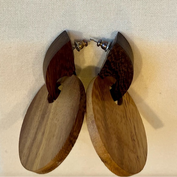 2 Tone 2 Piece Wooden Earrings - Picture 9 of 16